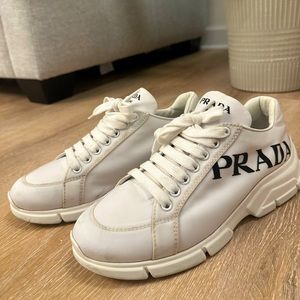 Prada Bicolor Logo Trainer Sneakers -Women size 38.5 (Us size 8.5)-barely worn